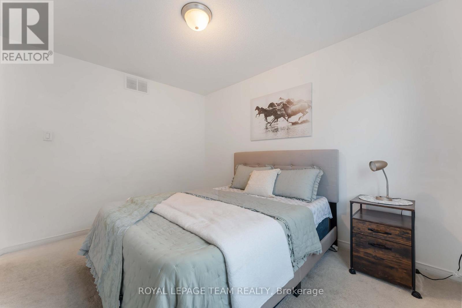 359 Melodie Street, Ottawa, Ontario  K1W 0L8 - Photo 34 - X13447772