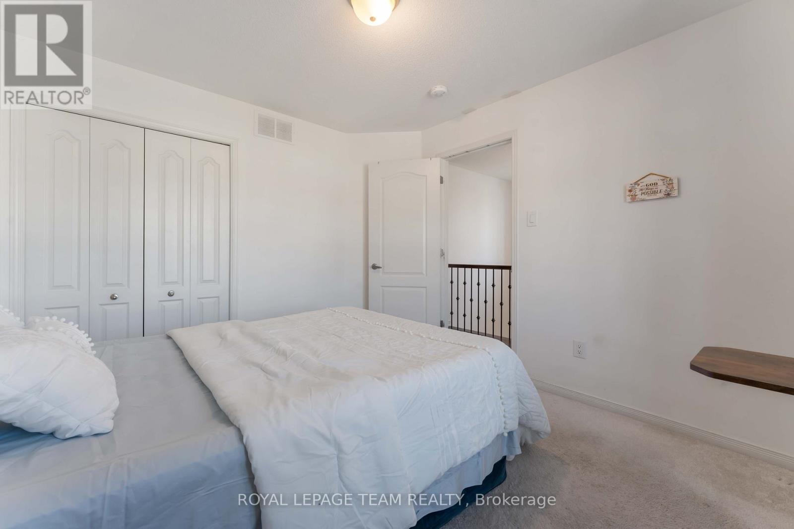 359 Melodie Street, Ottawa, Ontario  K1W 0L8 - Photo 38 - X13447772