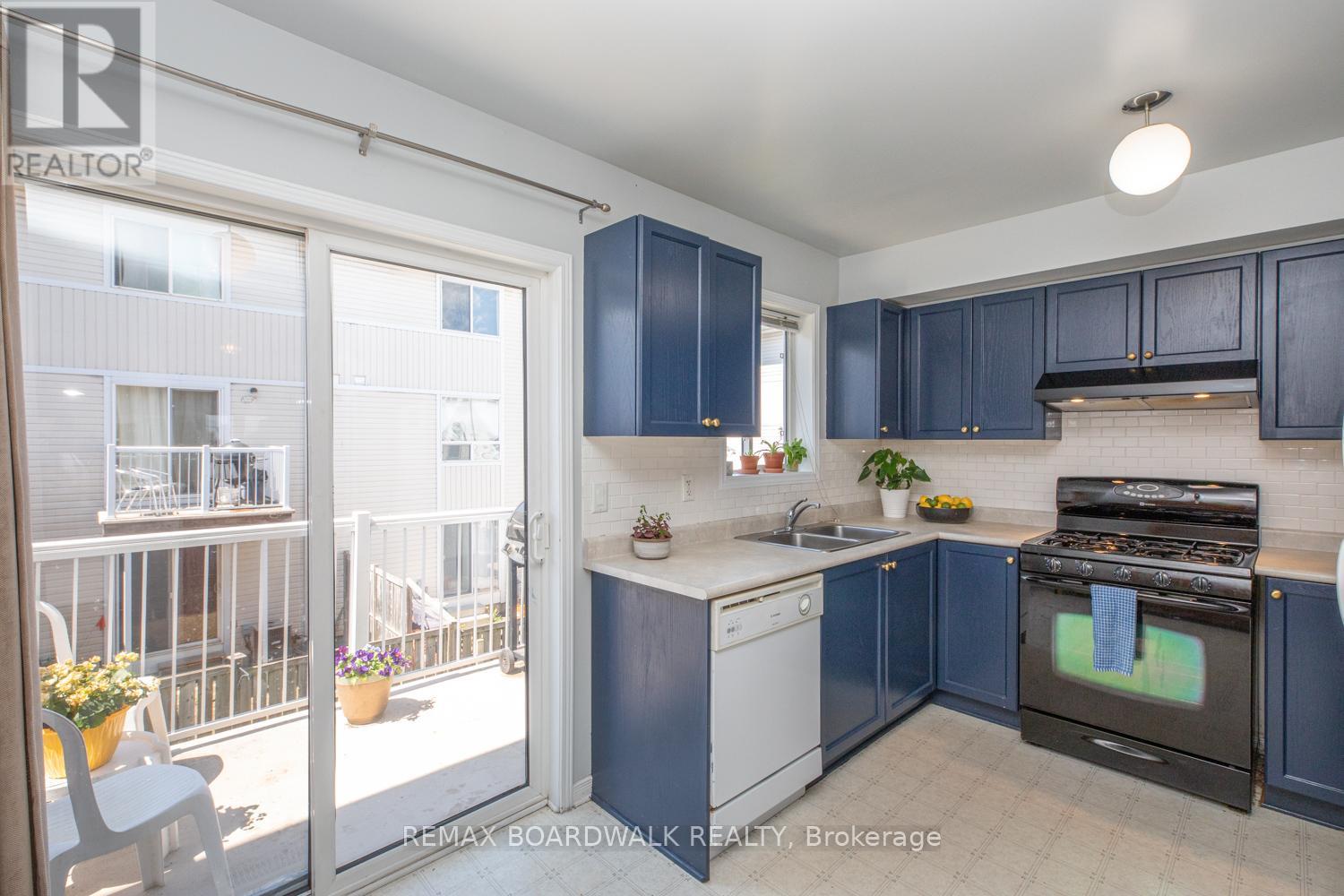 112 Wharhol Private, Ottawa, Ontario  K2H 1G6 - Photo 13 - X13447858