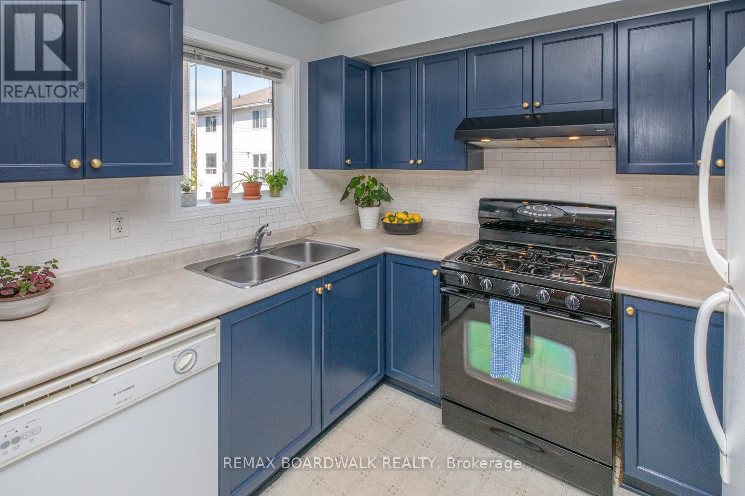 112 Wharhol Private, Ottawa, Ontario  K2H 1G6 - Photo 14 - X13447858