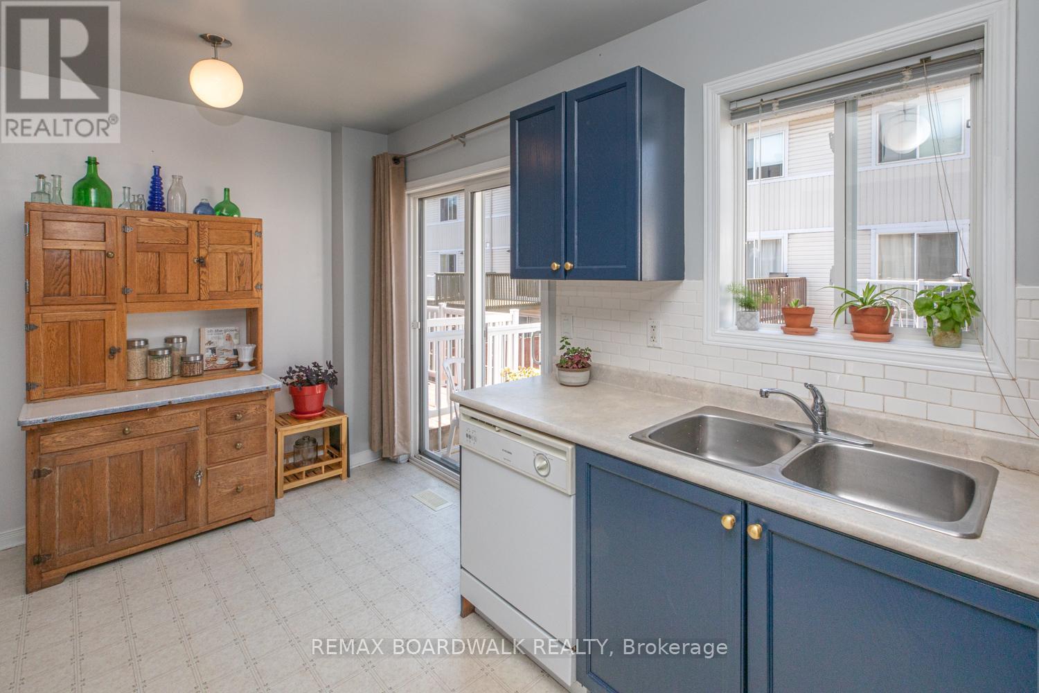 112 Wharhol Private, Ottawa, Ontario  K2H 1G6 - Photo 16 - X13447858