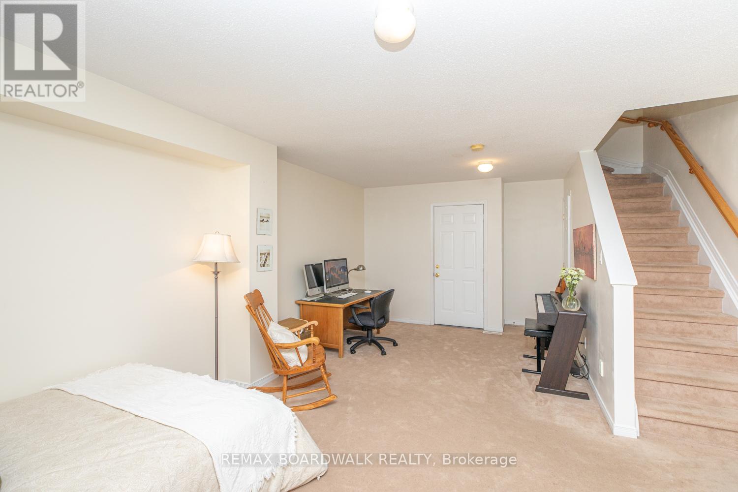 112 Wharhol Private, Ottawa, Ontario  K2H 1G6 - Photo 32 - X13447858