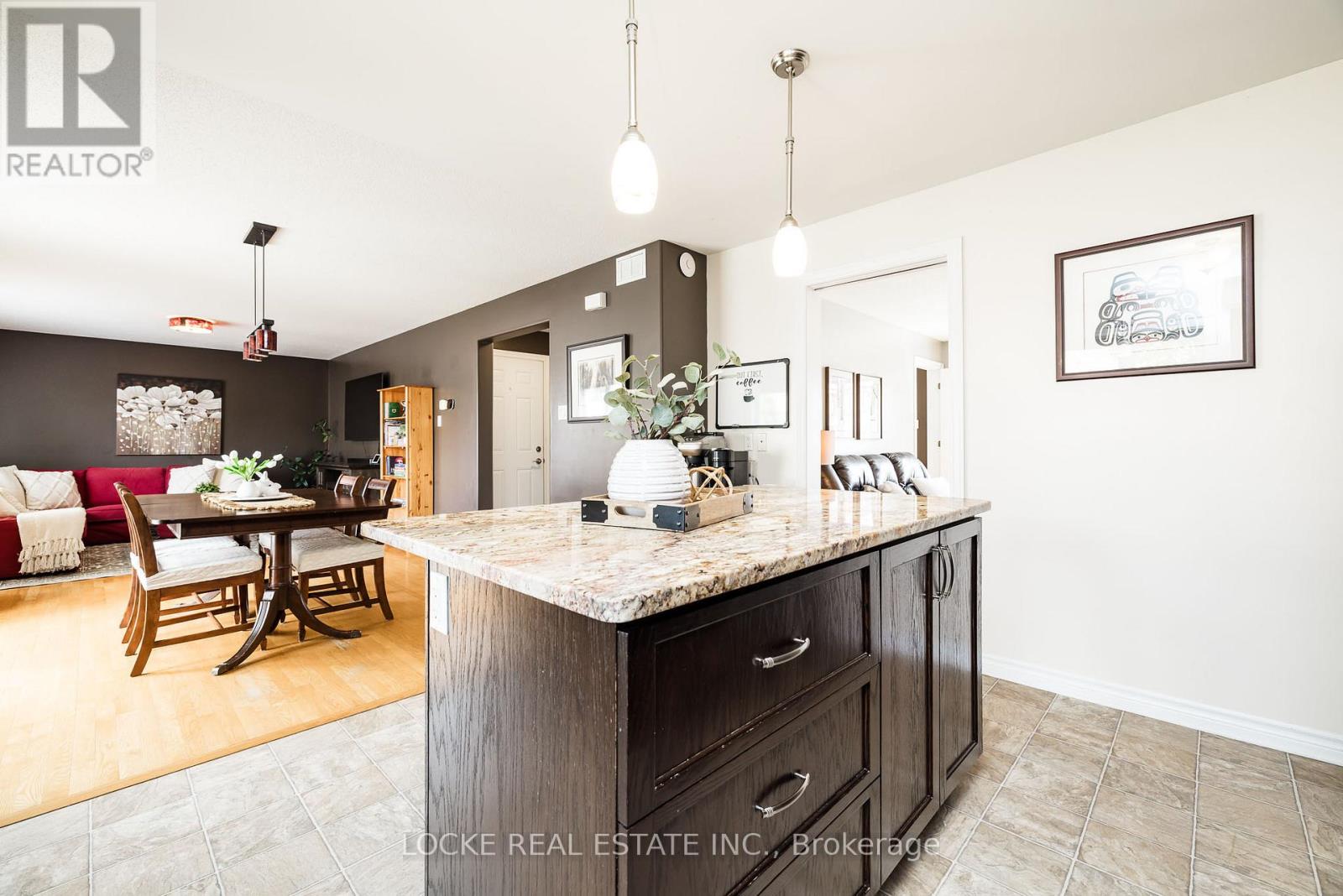 20 Pebblemill Lane, Russell, Ontario  K4R 0A8 - Photo 11 - X13448202