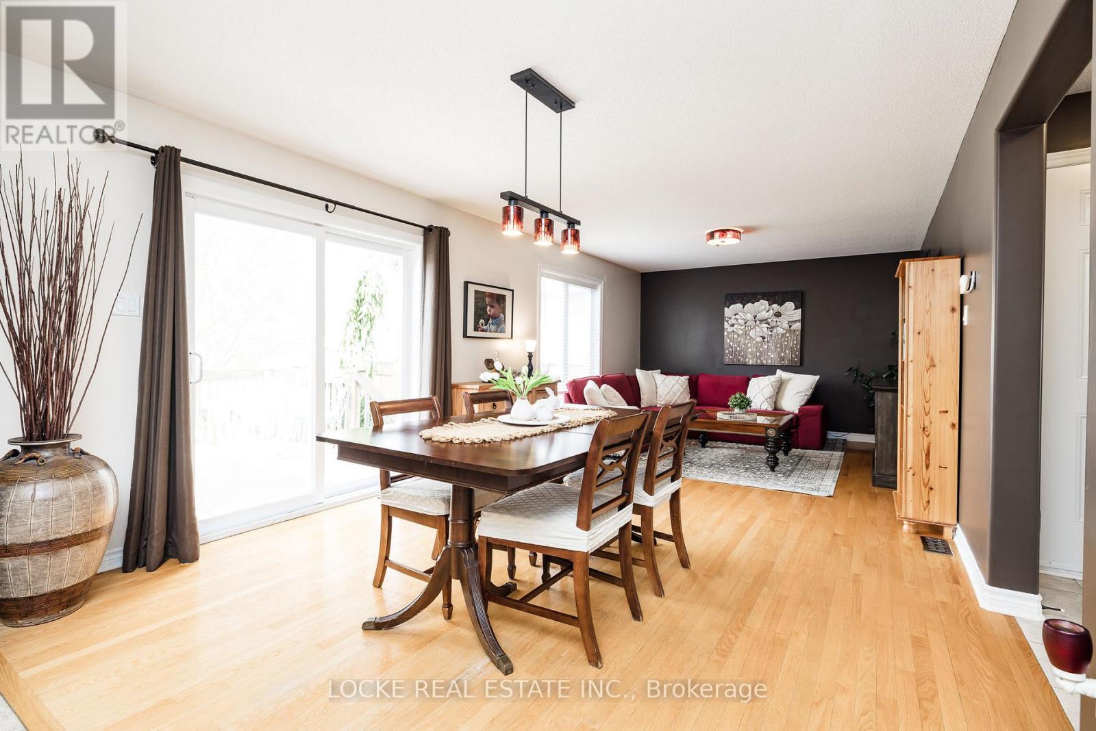 20 Pebblemill Lane, Russell, Ontario  K4R 0A8 - Photo 12 - X13448202