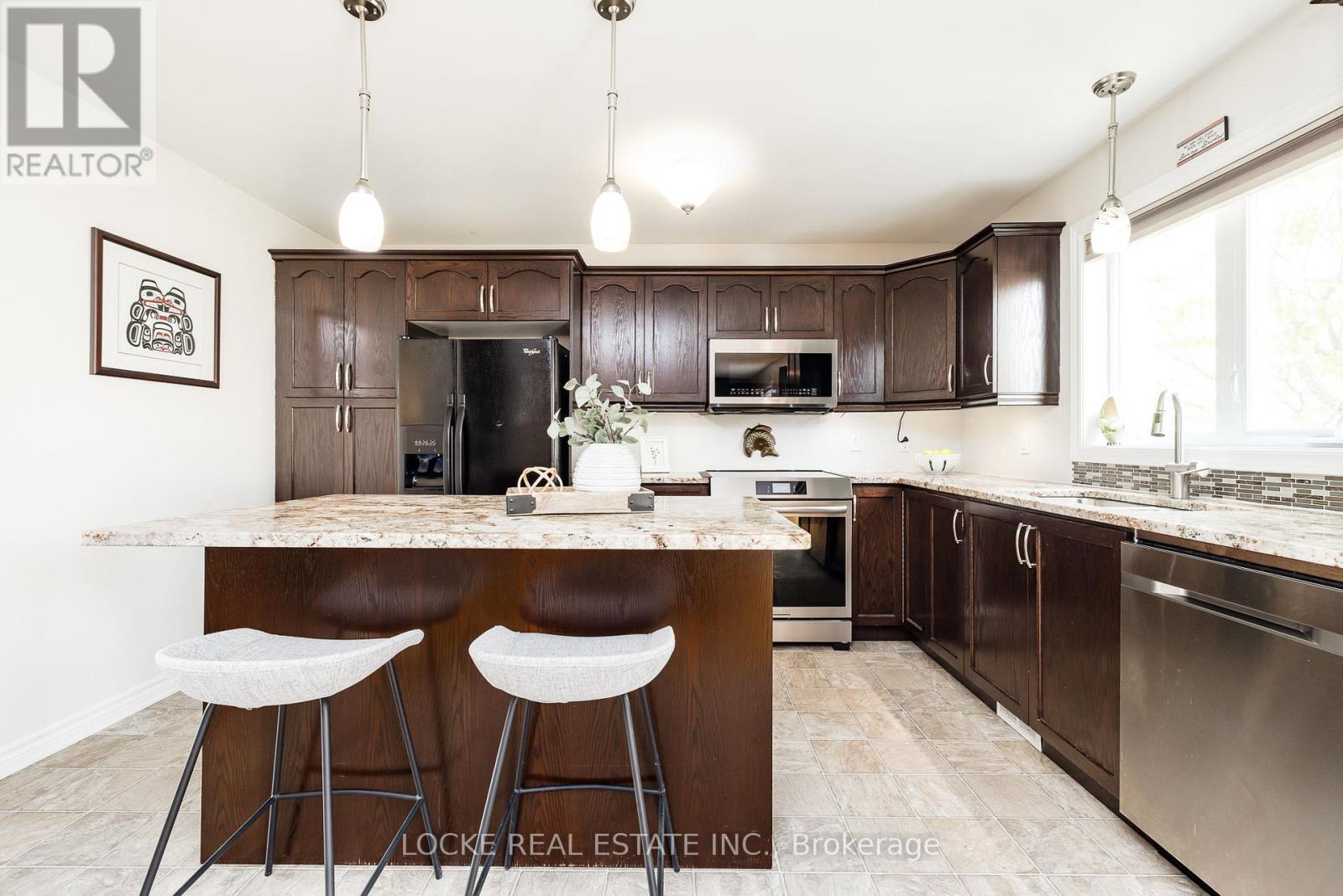 20 Pebblemill Lane, Russell, Ontario  K4R 0A8 - Photo 7 - X13448202