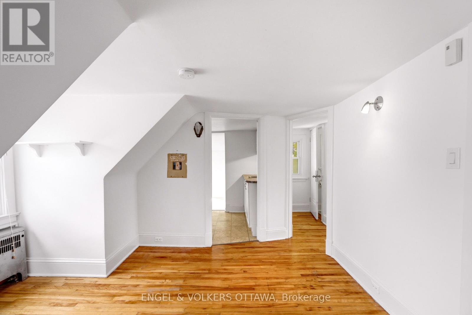 491 Mcleod Street, Ottawa, Ontario  K1R 5P7 - Photo 5 - X13448398