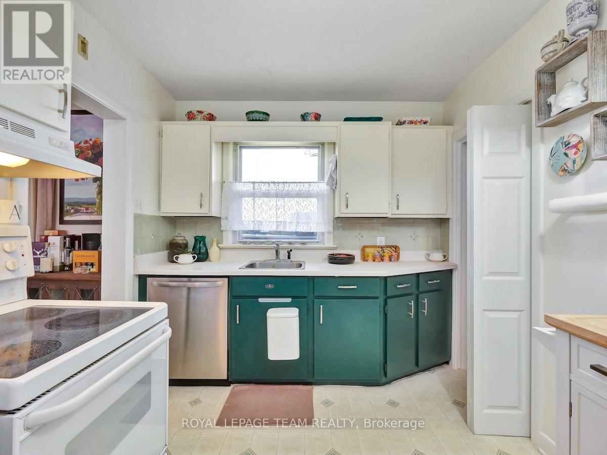 1233 Cheverton Avenue, Ottawa, Ontario  K1H 7P5 - Photo 21 - X13448458