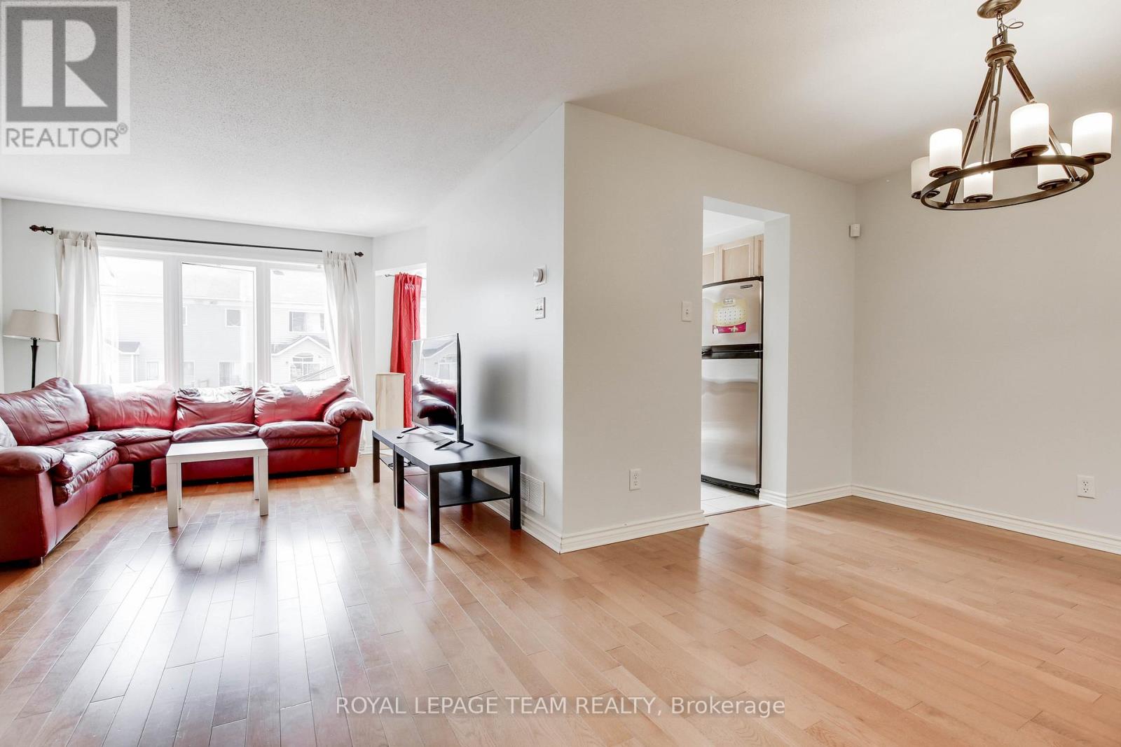 33 Scampton Drive, Ottawa, Ontario  K2W 1G1 - Photo 13 - X13448606