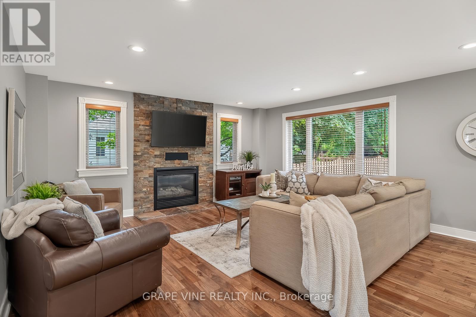 4 Carbery Drive, Ottawa, Ontario  K2S 1E3 - Photo 17 - X13448668