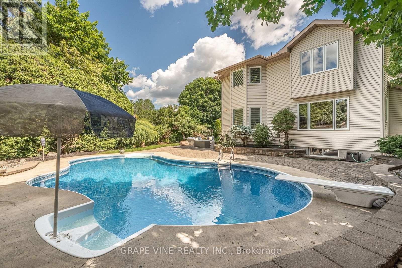 4 Carbery Drive, Ottawa, Ontario  K2S 1E3 - Photo 46 - X13448668
