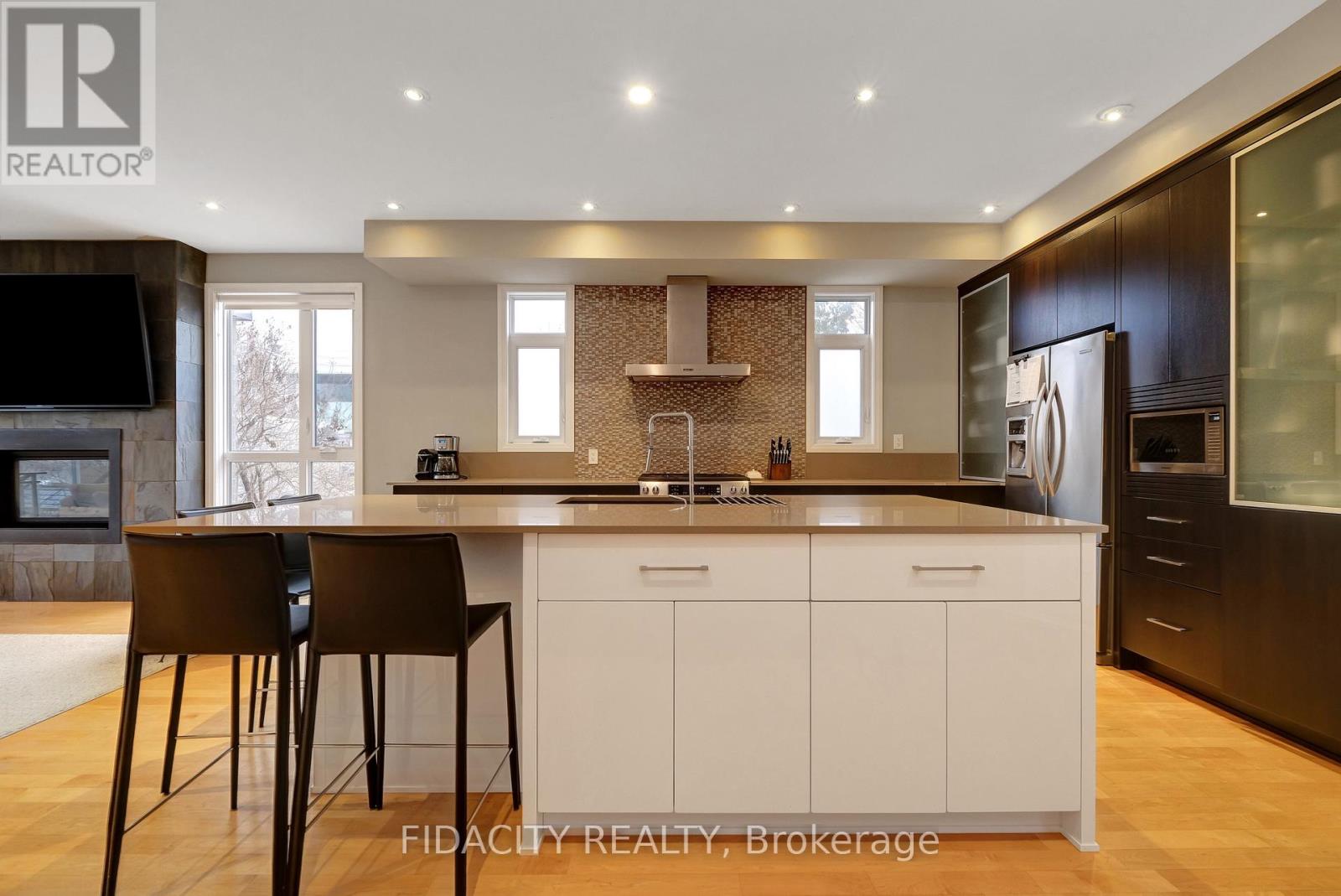 376 C Wilmont Avenue, Ottawa, Ontario  K2A 0B1 - Photo 14 - X13448670