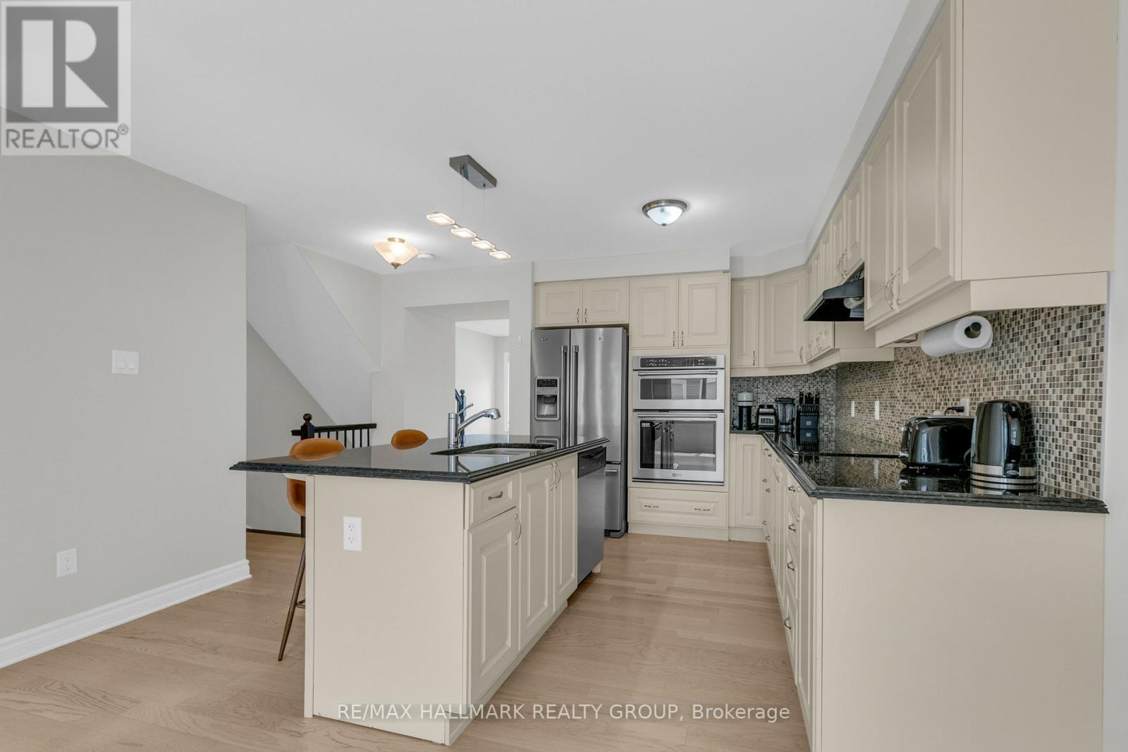 167 Gelderland Private, Ottawa, Ontario  K2V 0H8 - Photo 10 - X13448728