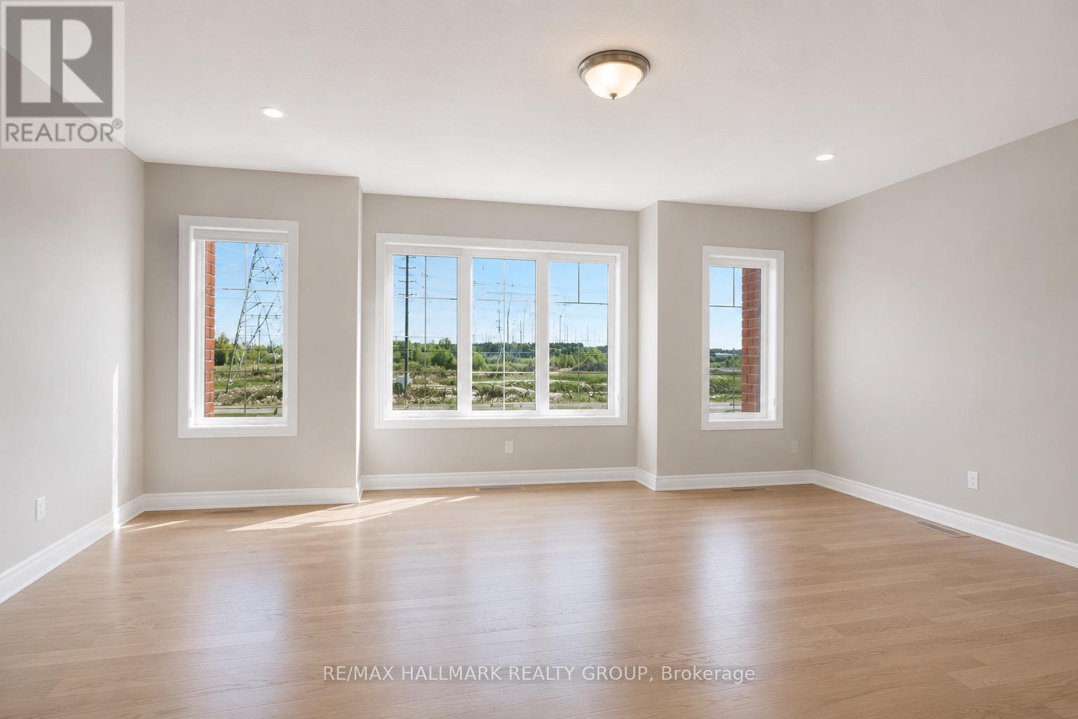 167 Gelderland Private, Ottawa, Ontario  K2V 0H8 - Photo 3 - X13448728