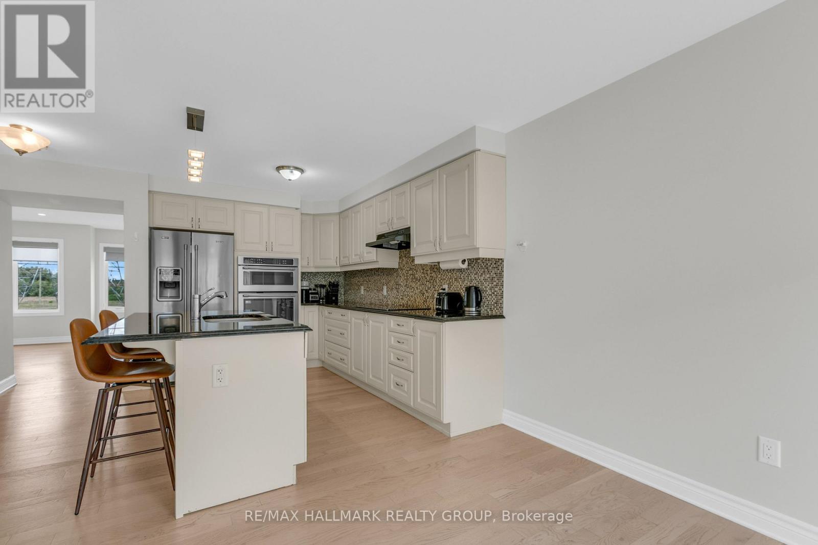 167 Gelderland Private, Ottawa, Ontario  K2V 0H8 - Photo 9 - X13448728
