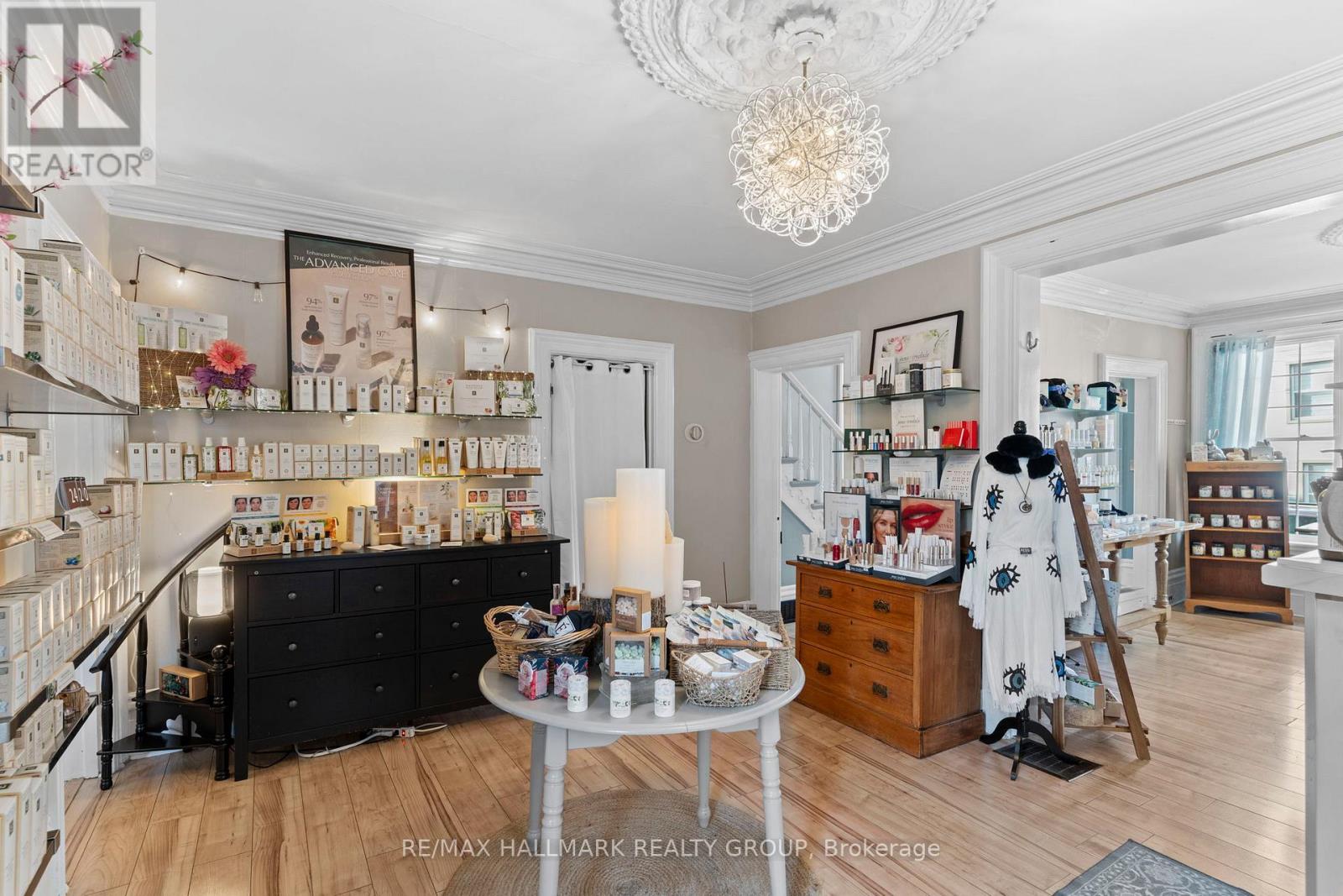 32 St. Andrew Street, Brockville, Ontario  K6V 4X4 - Photo 12 - X13448784