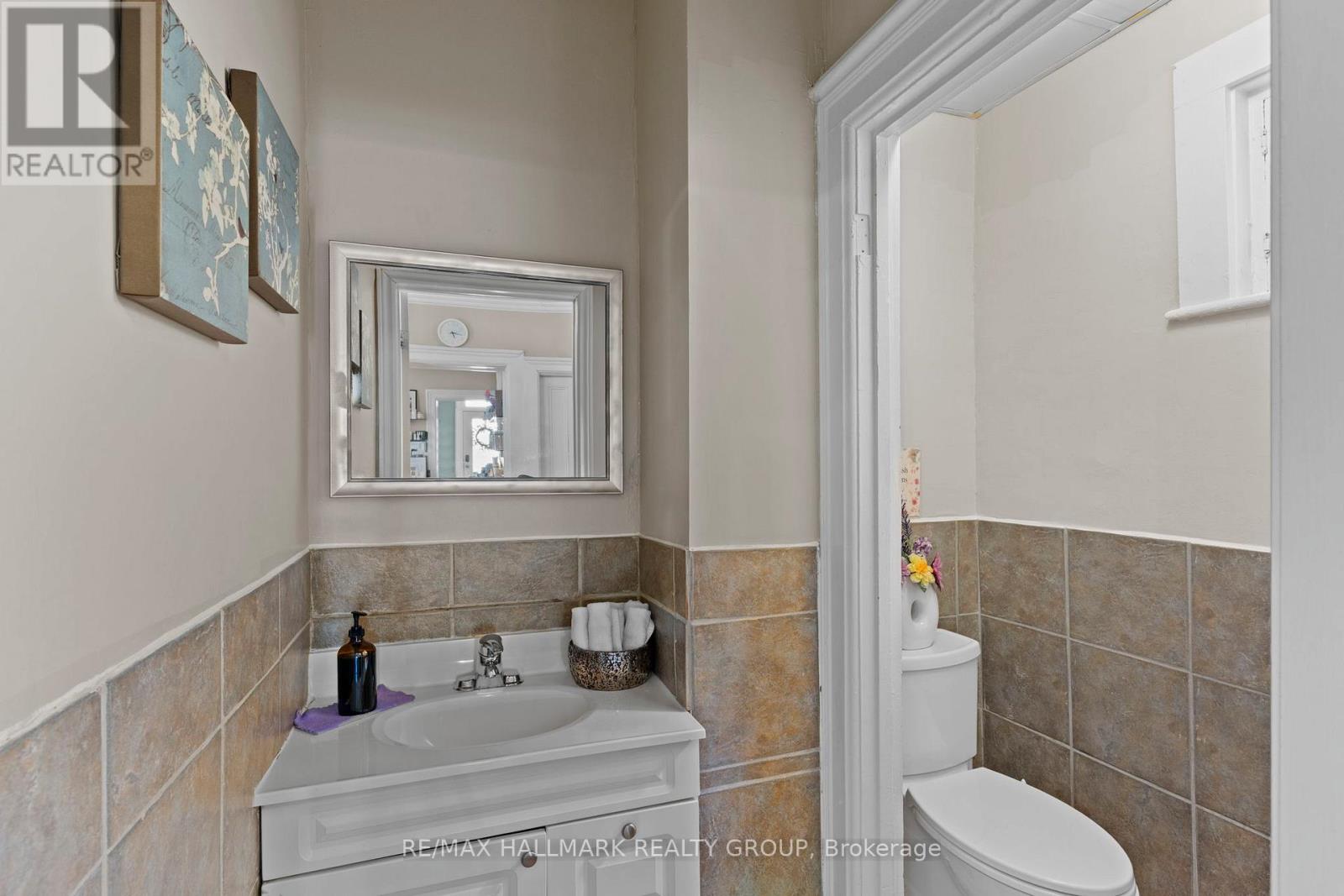 32 St. Andrew Street, Brockville, Ontario  K6V 4X4 - Photo 15 - X13448784