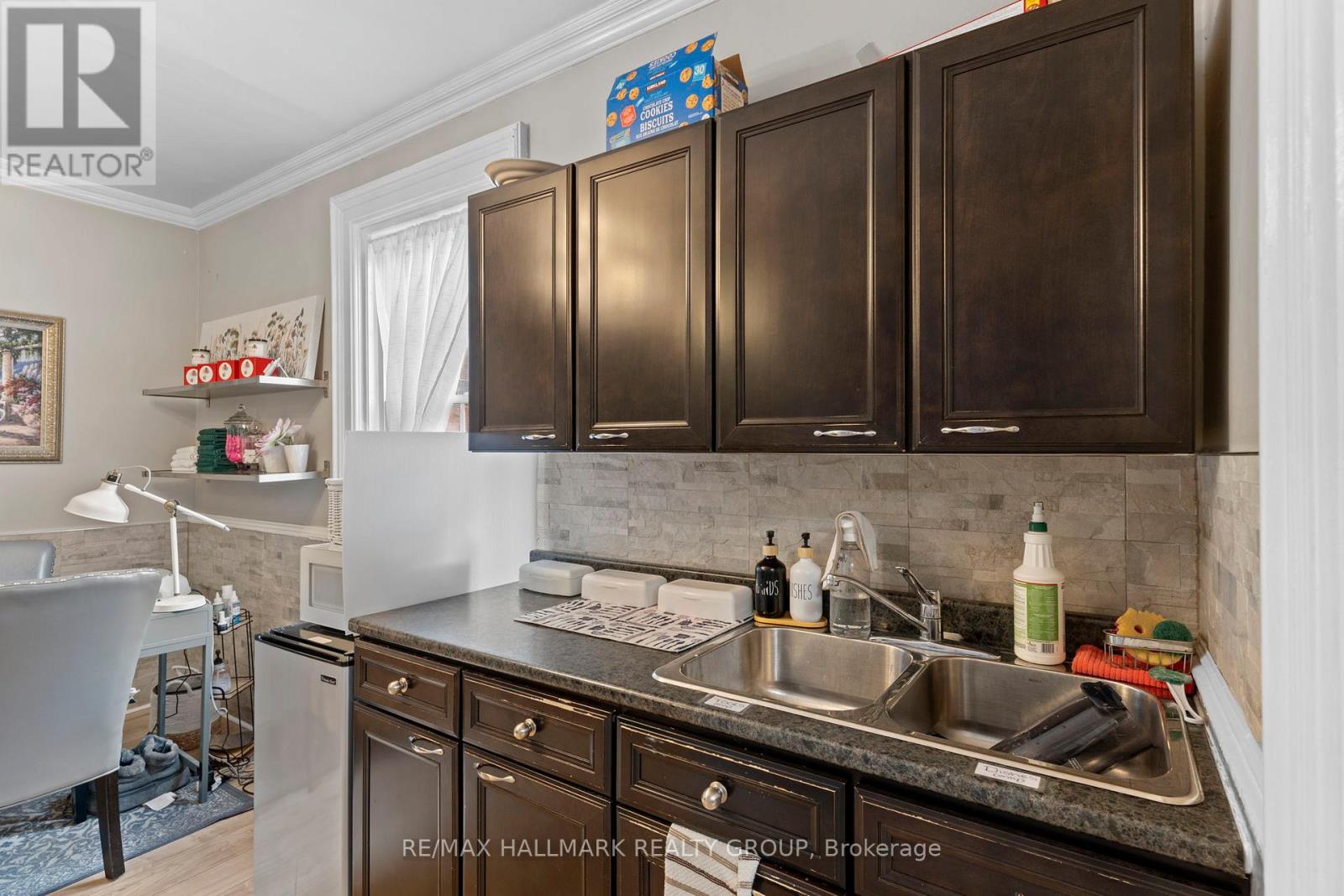 32 St. Andrew Street, Brockville, Ontario  K6V 4X4 - Photo 16 - X13448784