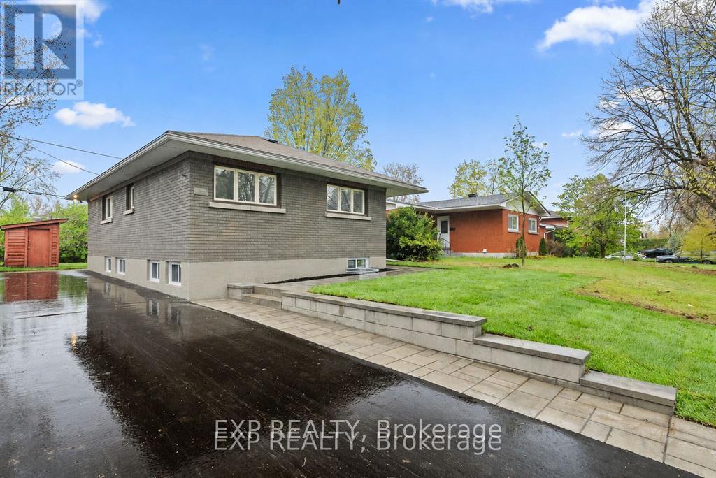 2393 Sheldon Avenue, Ottawa, Ontario  K2C 1K4 - Photo 1 - X13448798