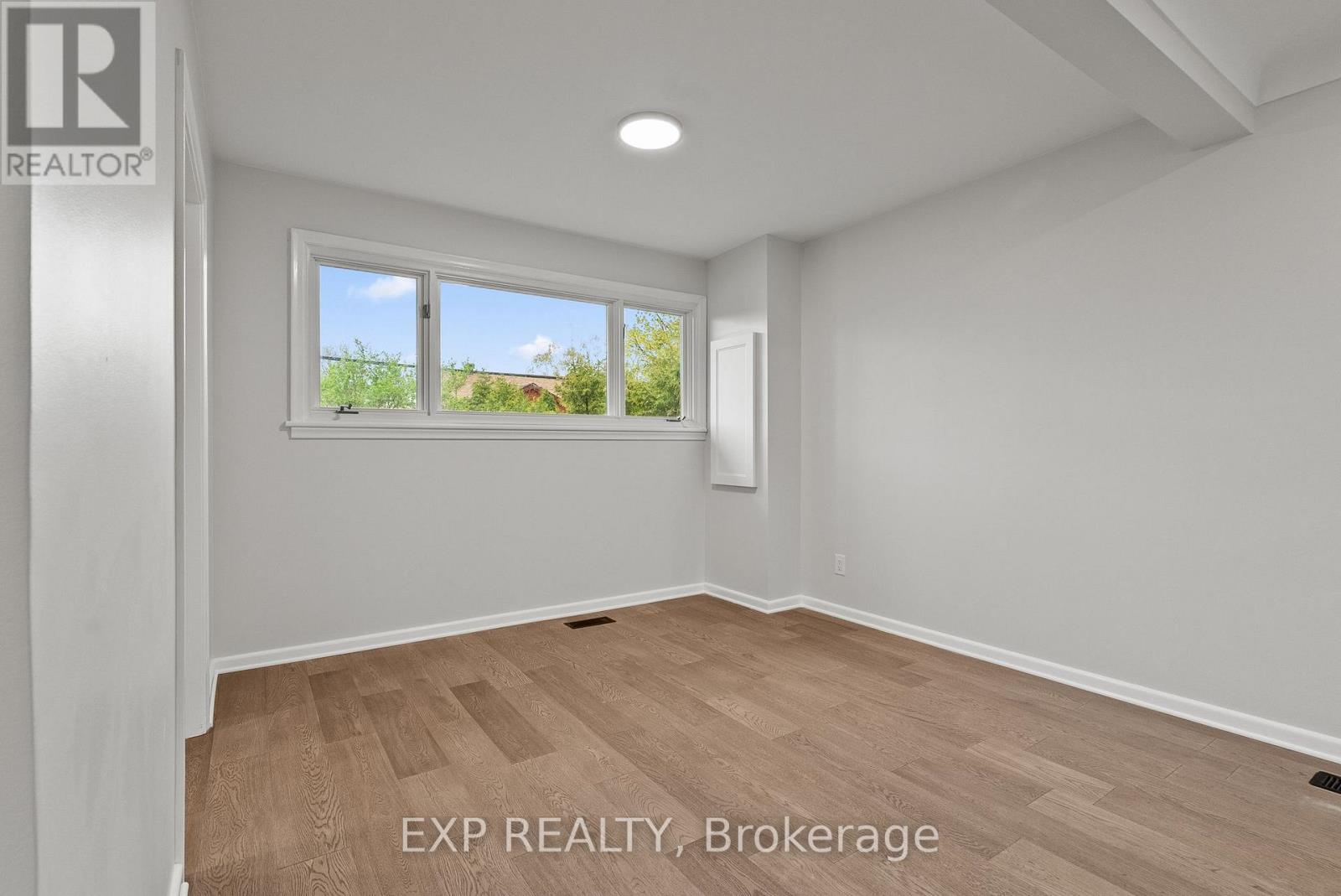 2393 Sheldon Avenue, Ottawa, Ontario  K2C 1K4 - Photo 10 - X13448798