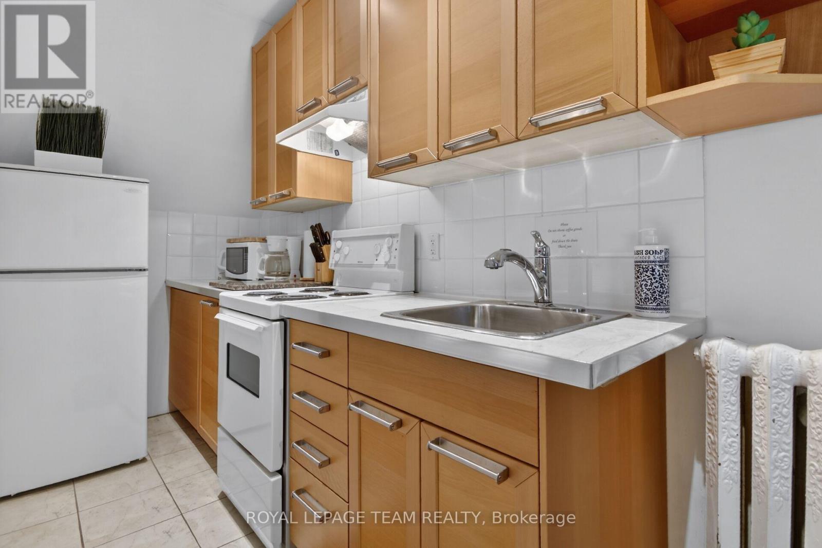 64 Delaware Avenue S, Ottawa, Ontario  K2P 0Z3 - Photo 13 - X13448840