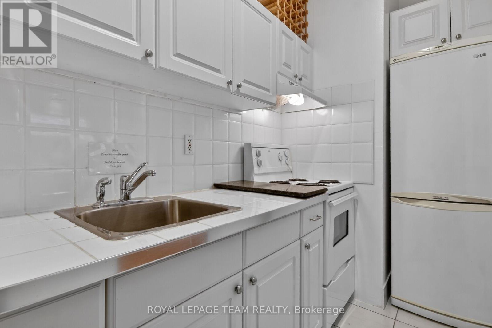 64 Delaware Avenue S, Ottawa, Ontario  K2P 0Z3 - Photo 22 - X13448840