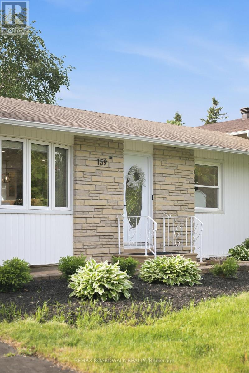 159 Banning Road, Ottawa, Ontario  K2L 1C5 - Photo 3 - X13447356