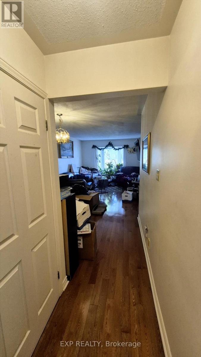 35 Raj Terrace, Ottawa, Ontario  K1G 4T7 - Photo 4 - X13449014