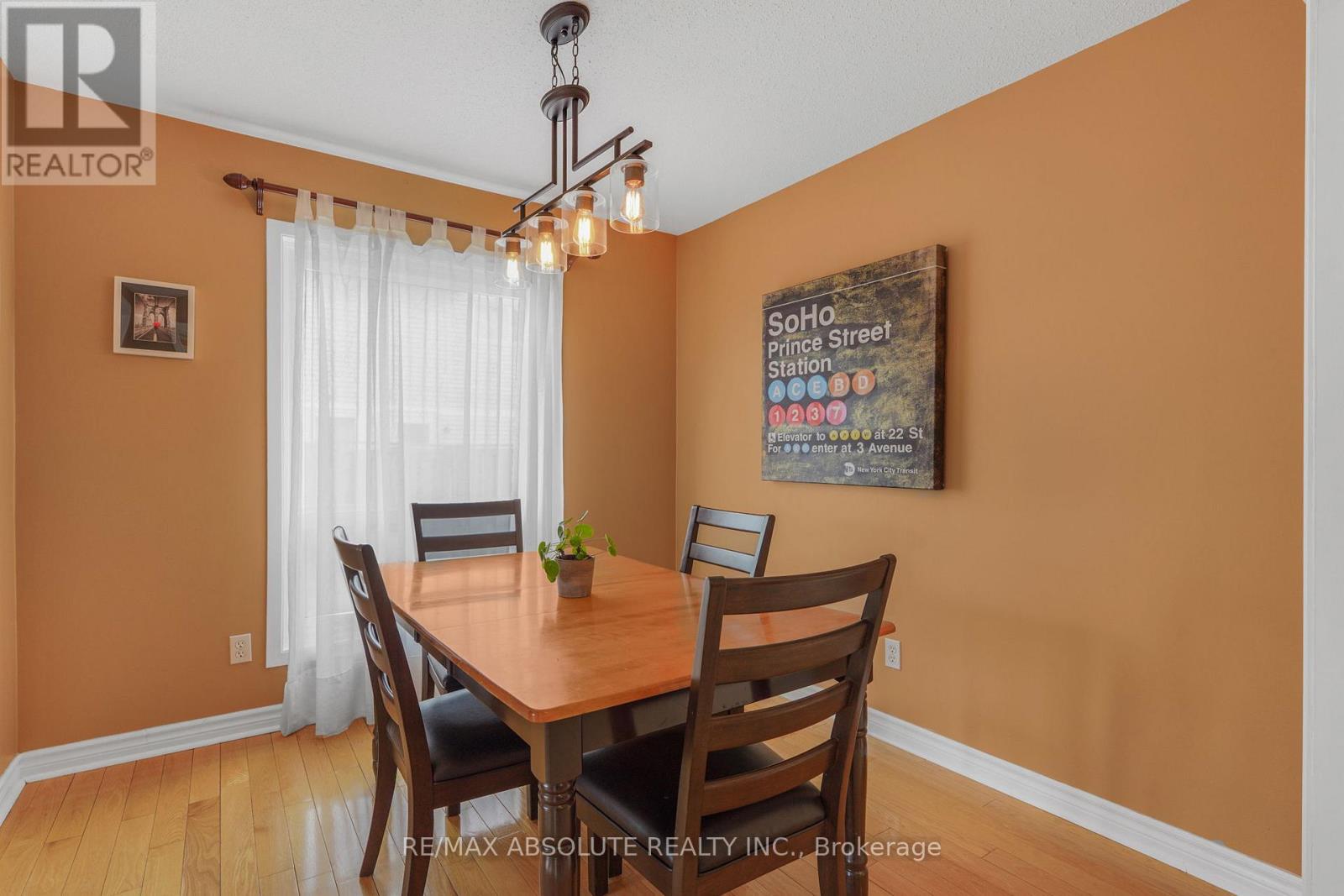 1970 Colorado Lane, Ottawa, Ontario  K1C 6T9 - Photo 6 - X13449140