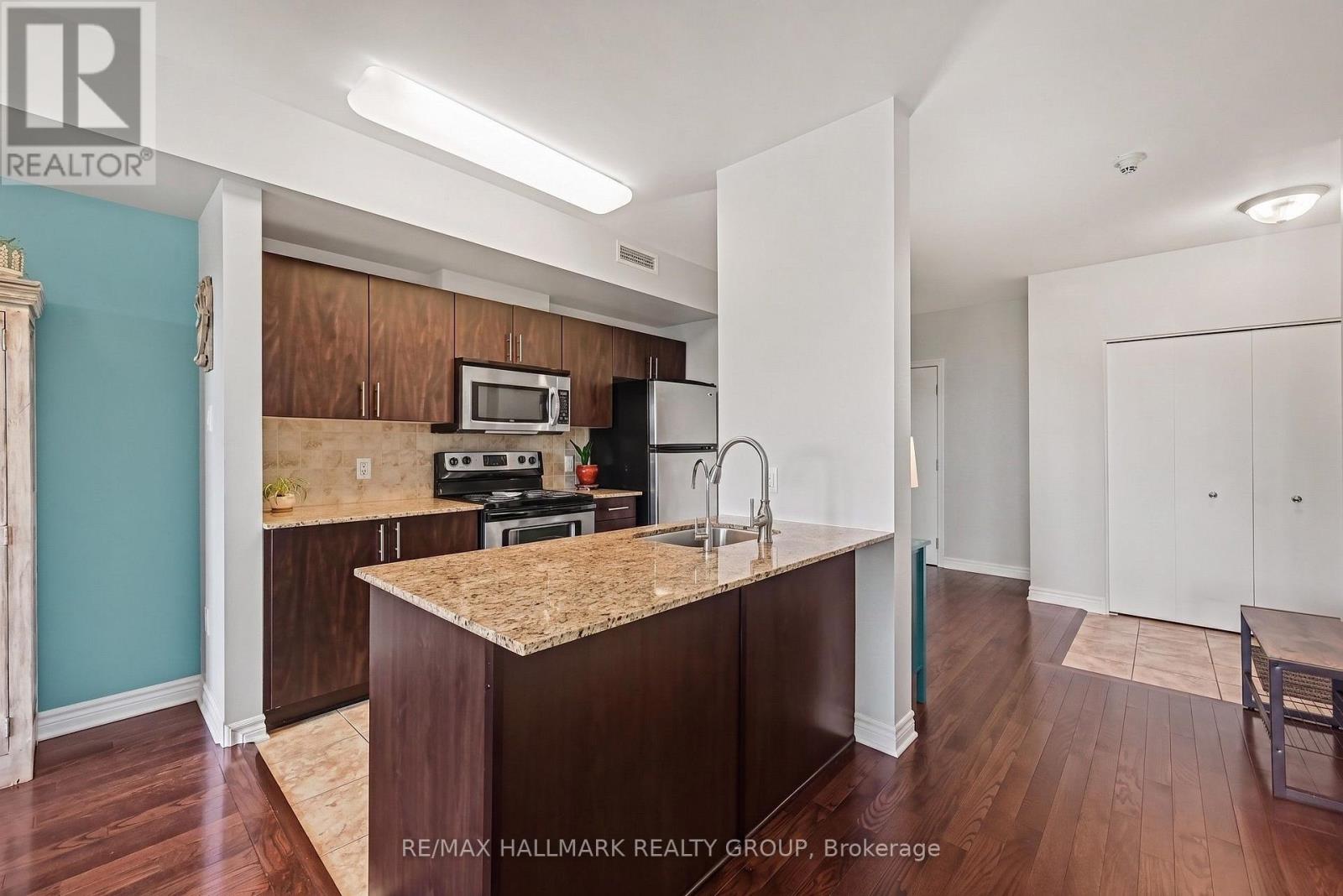 1001 - 70 Landry Street, Ottawa, Ontario  K1L 0A8 - Photo 12 - X13449152