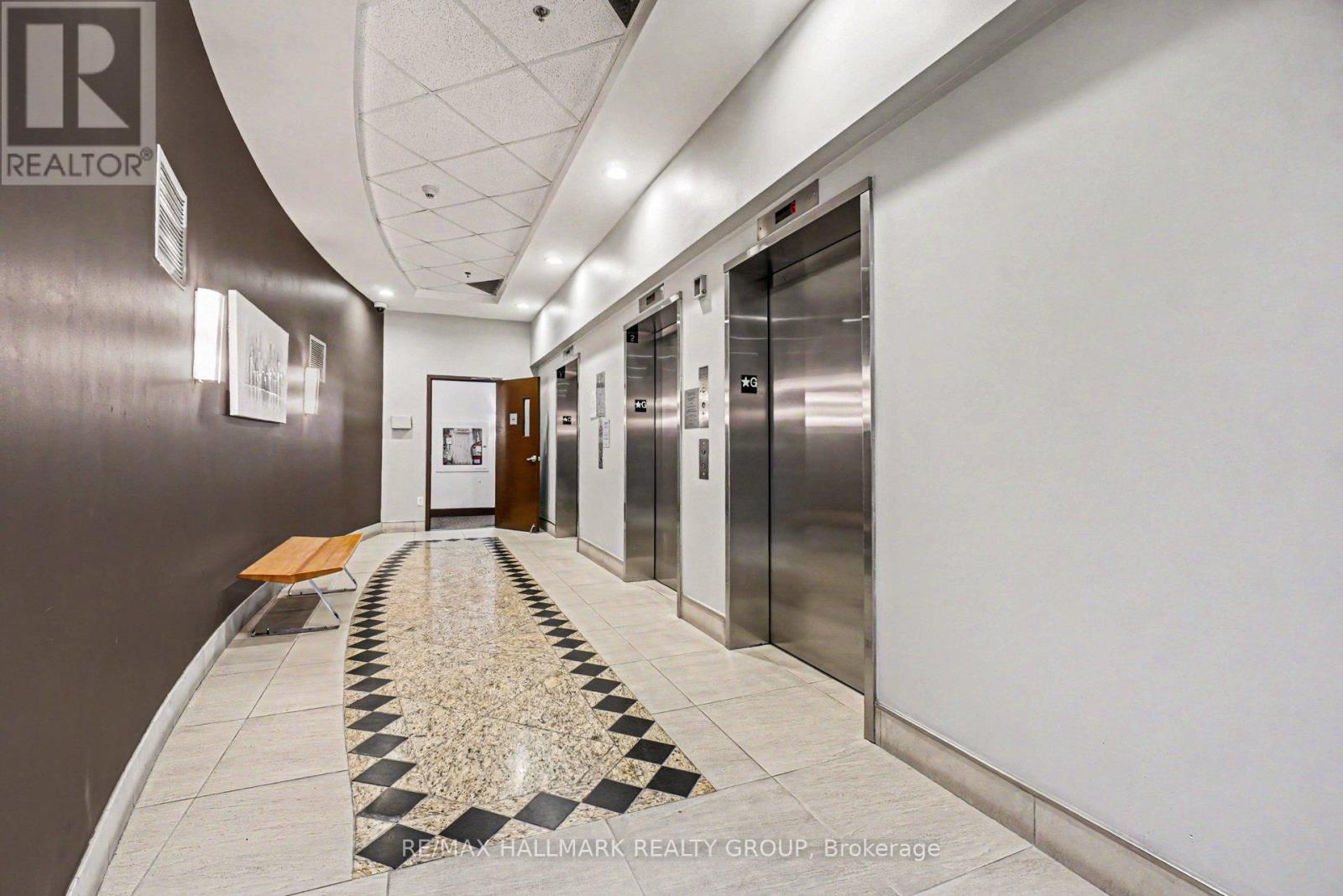 1001 - 70 Landry Street, Ottawa, Ontario  K1L 0A8 - Photo 2 - X13449152