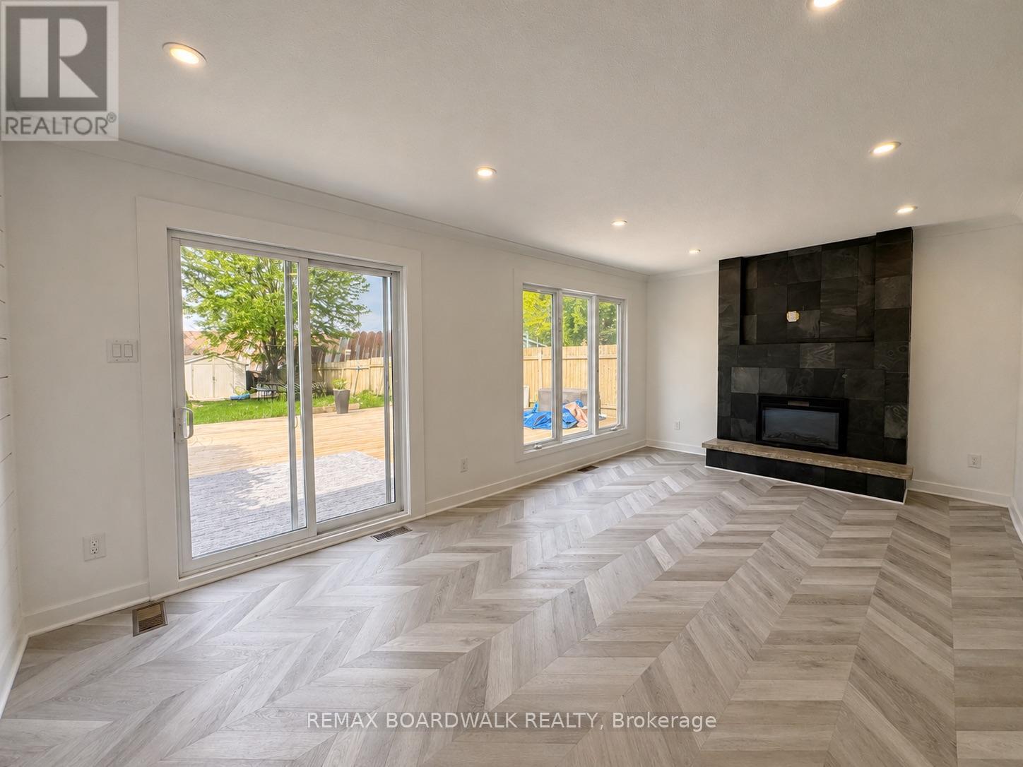 4396 Whittaker Crescent, Ottawa, Ontario  K1B 4P2 - Photo 13 - X13449180