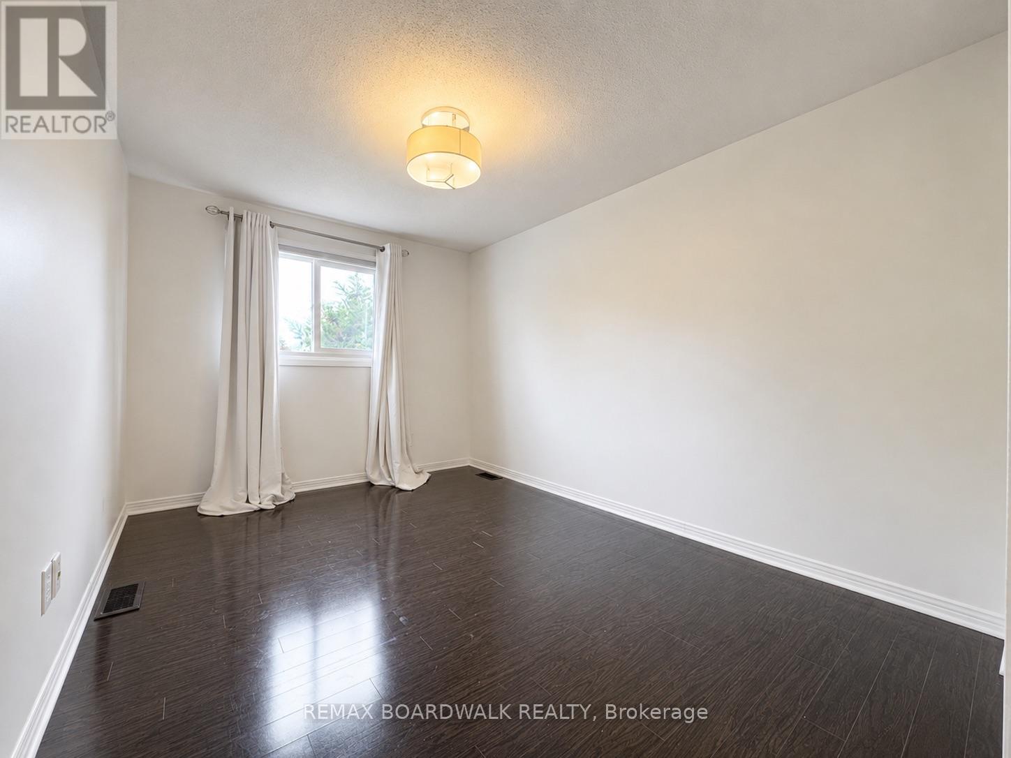 4396 Whittaker Crescent, Ottawa, Ontario  K1B 4P2 - Photo 28 - X13449180