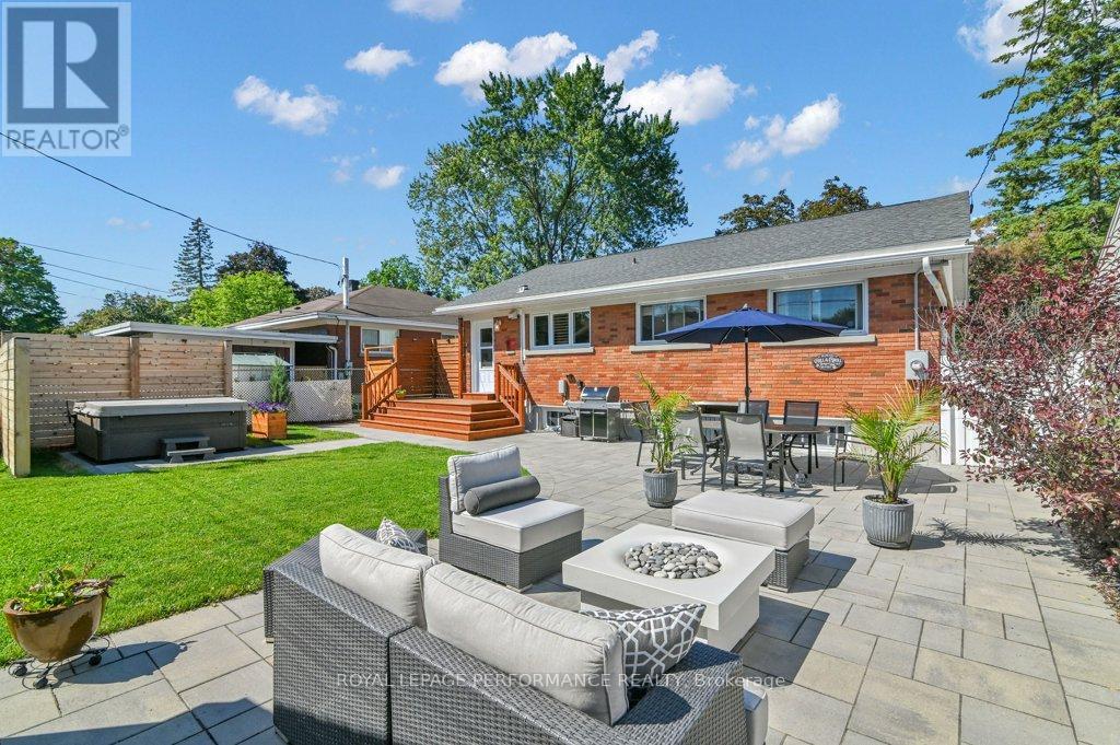 943 Arkell Street, Ottawa, Ontario  K2B 5R2 - Photo 30 - X13449194