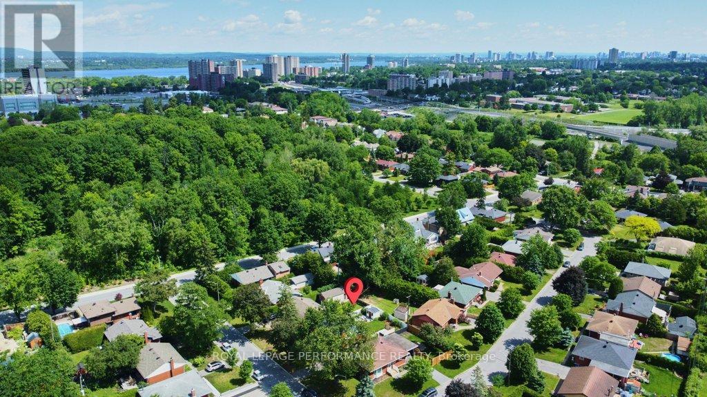 943 Arkell Street, Ottawa, Ontario  K2B 5R2 - Photo 45 - X13449194