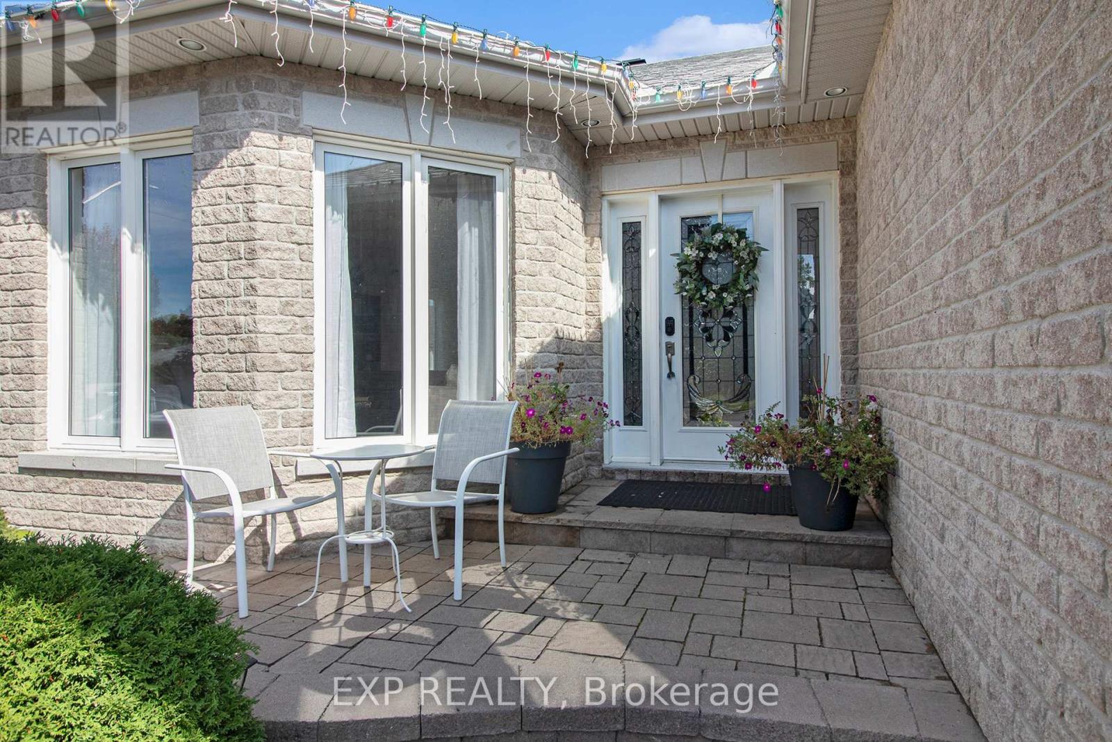 234 Sandra Crescent, Clarence-Rockland, Ontario  K4K 1R6 - Photo 3 - X13449198
