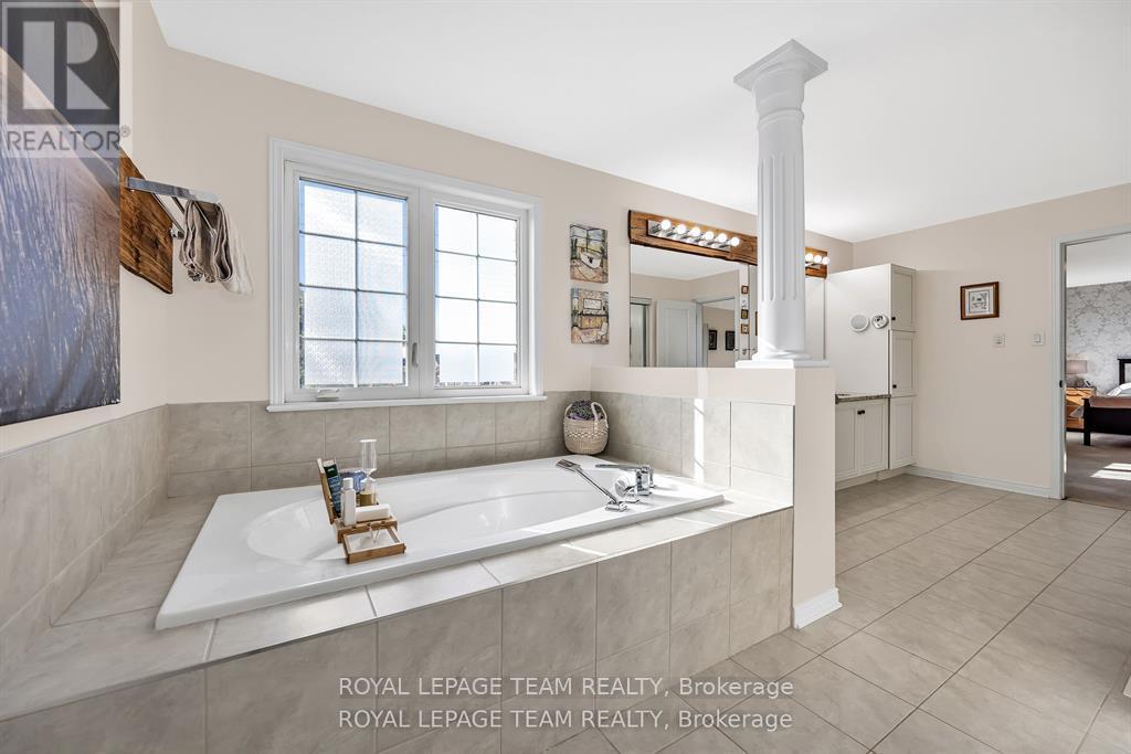 200 Kinloch Court, Ottawa, Ontario  K2J 5S9 - Photo 32 - X13449302