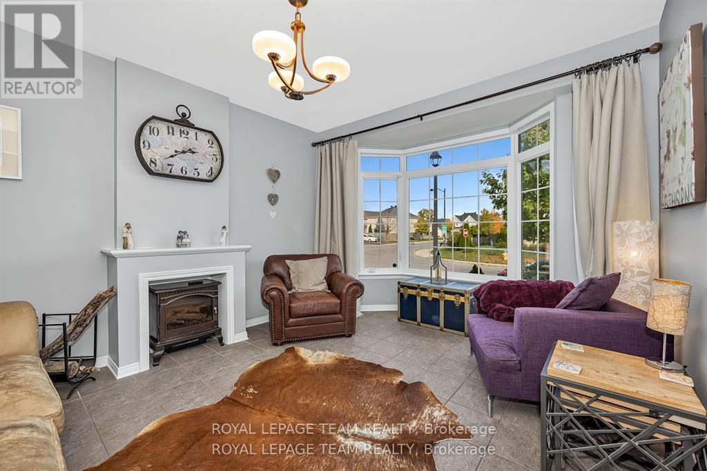 200 Kinloch Court, Ottawa, Ontario  K2J 5S9 - Photo 4 - X13449302