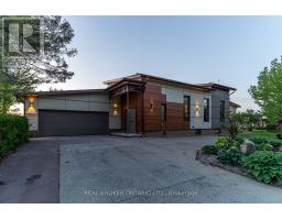 5879 LEITRIM ROAD, Ottawa, Ontario