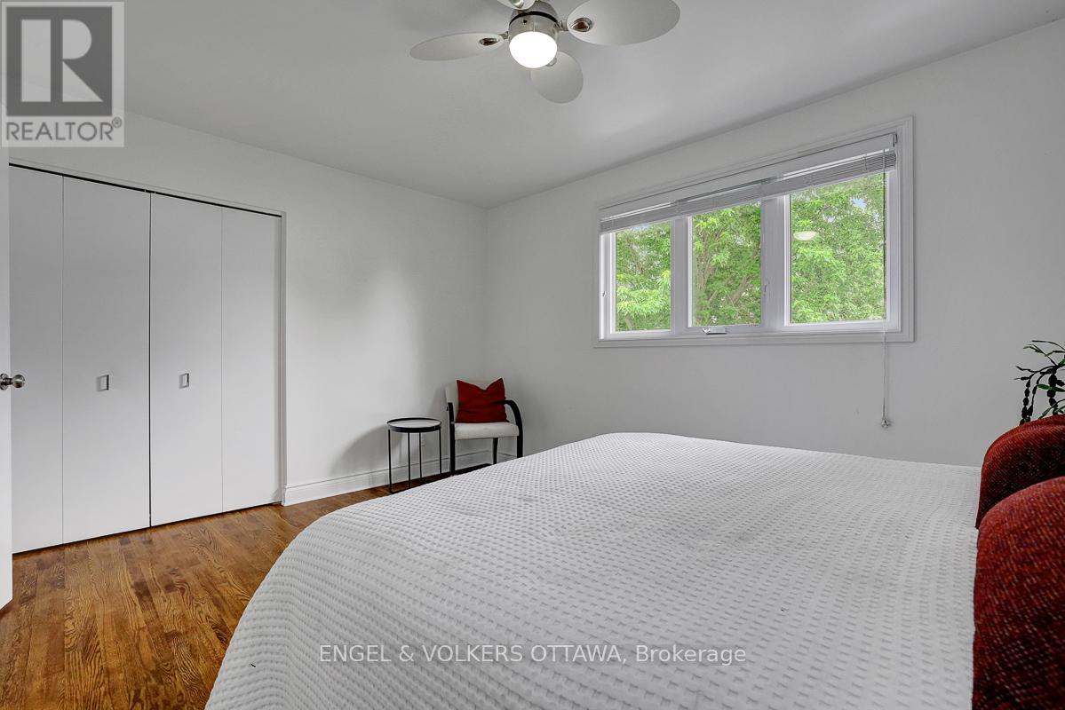 2032 Delmar Court, Ottawa, Ontario  K1H 5R6 - Photo 27 - X13449406