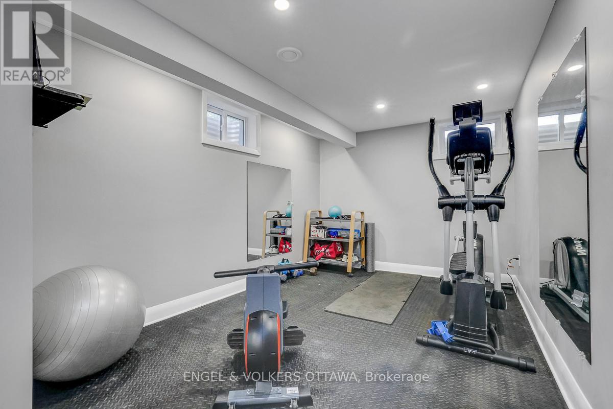 2032 Delmar Court, Ottawa, Ontario  K1H 5R6 - Photo 39 - X13449406