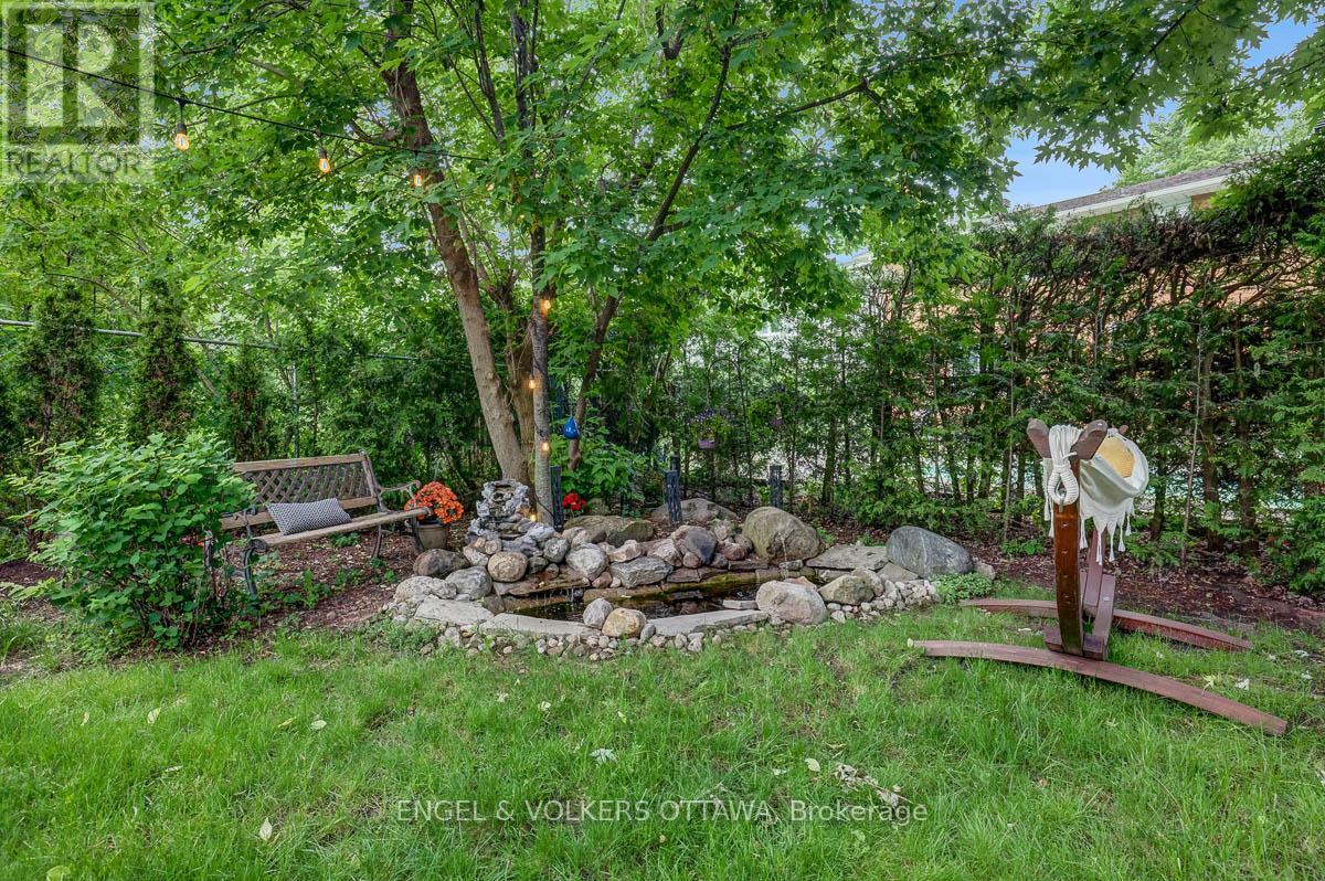 2032 Delmar Court, Ottawa, Ontario  K1H 5R6 - Photo 50 - X13449406