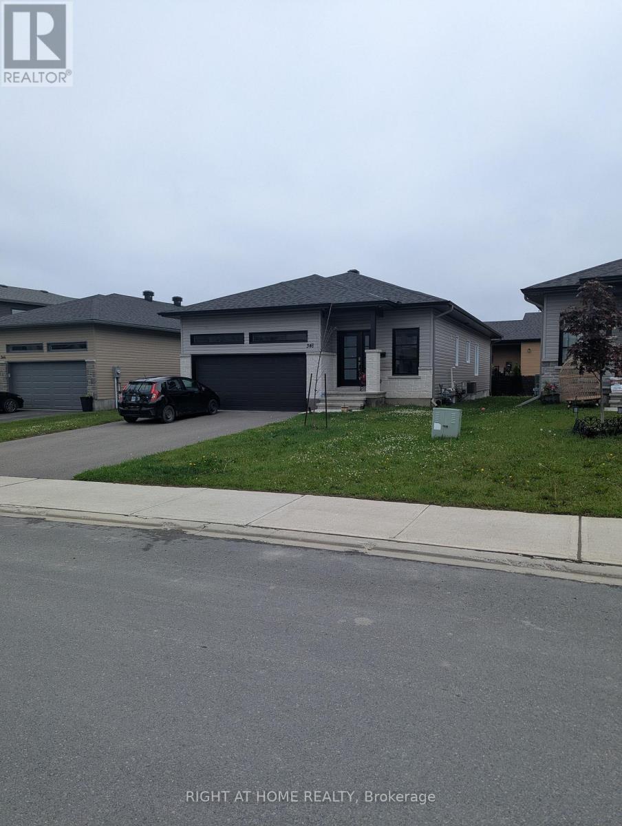B - 348 Sterling Avenue, Clarence-Rockland, Ontario  K4K 0E9 - Photo 1 - X13449466