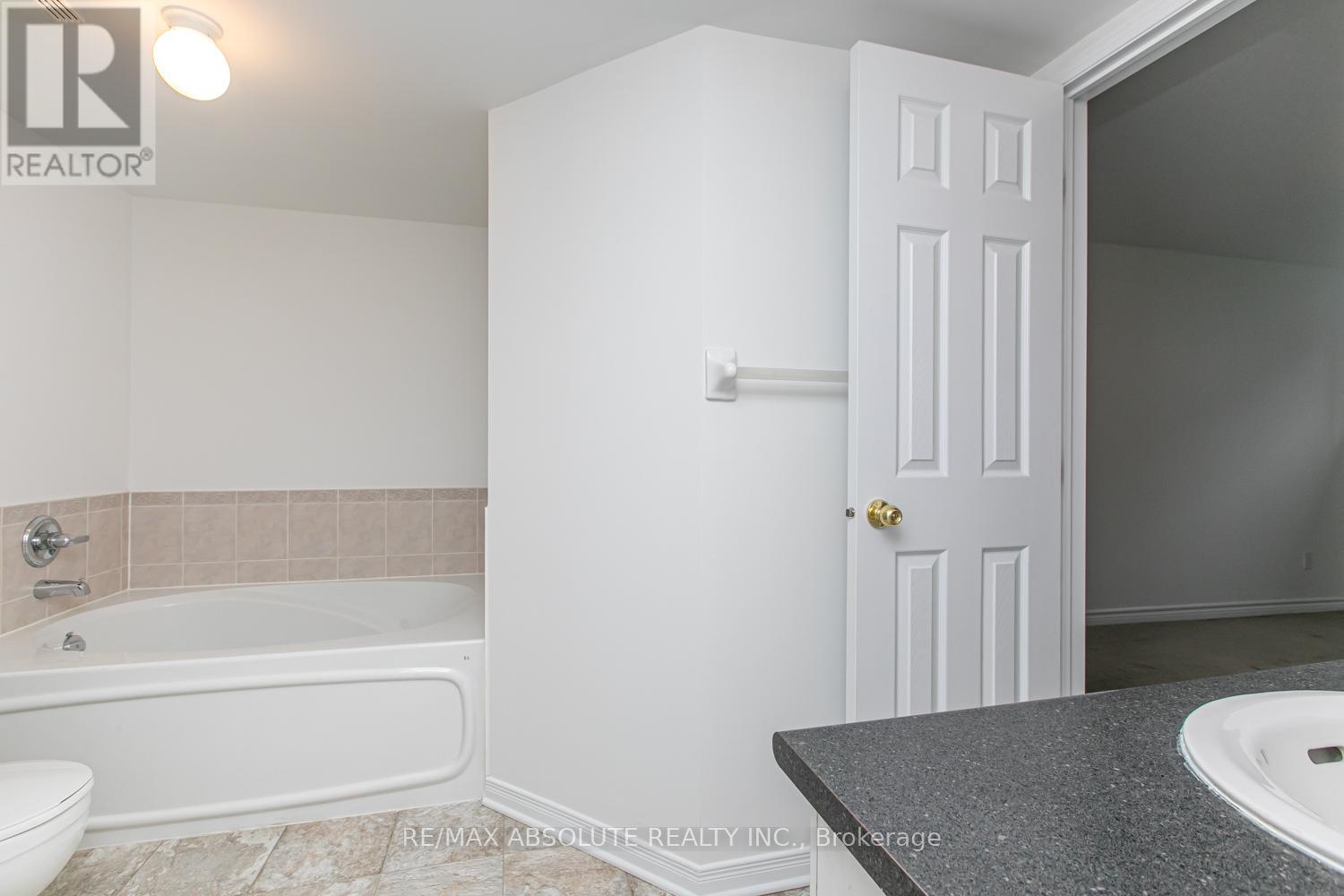 250 Gershwin Private, Ottawa, Ontario  K2H 1G5 - Photo 22 - X13449548