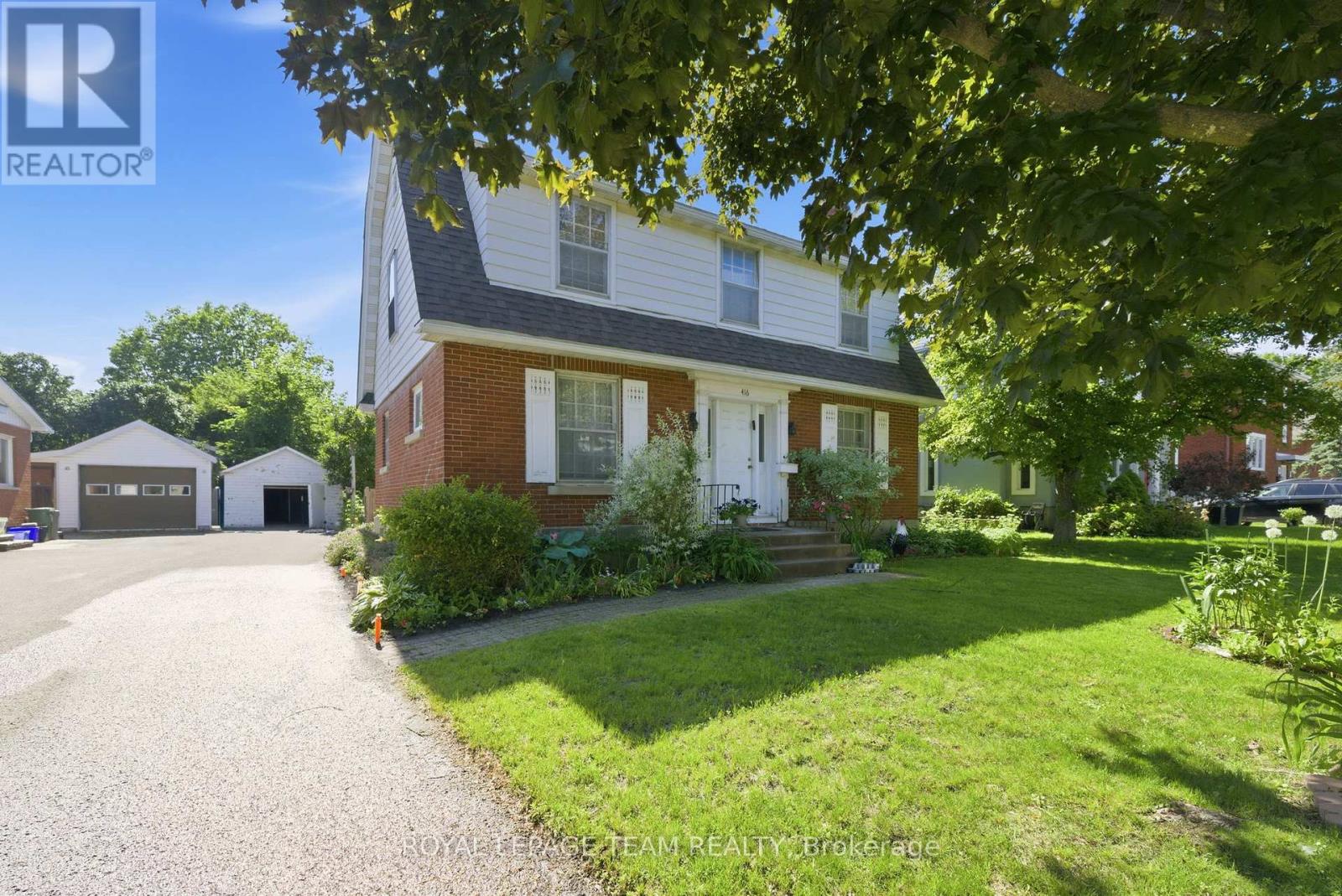 416 Tweedsmuir Avenue, Ottawa, Ontario  K1Z 5N5 - Photo 4 - X13449570