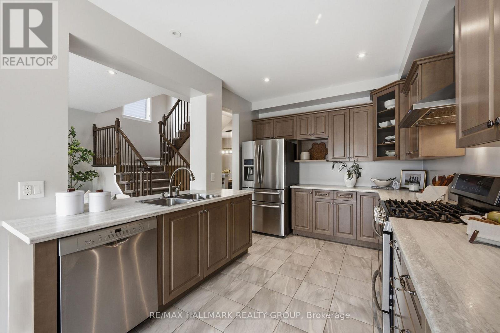 558 Rouncey Road, Ottawa, Ontario  K2V 0C5 - Photo 12 - X13449624