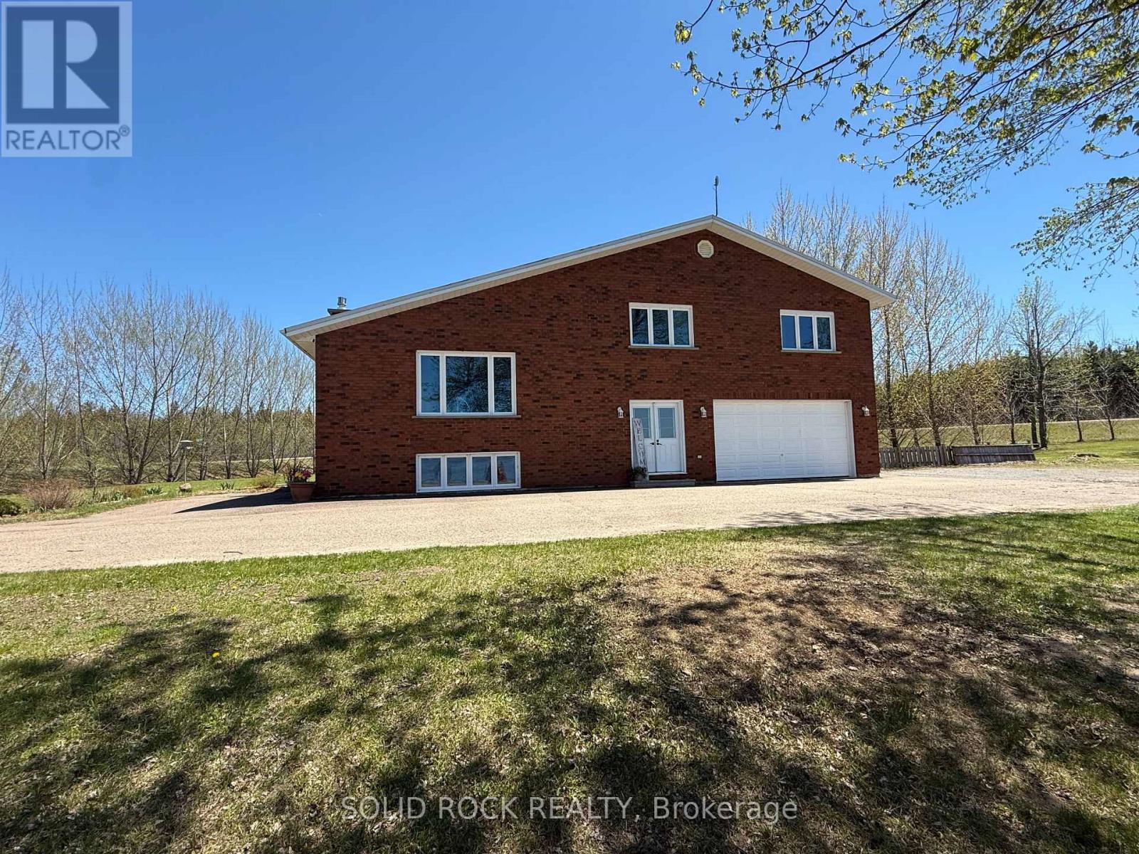86 TOWNSHIP PARK ROAD, North Algona Wilberforce, Ontario