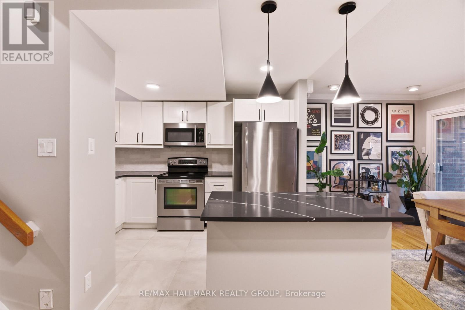 15 - 30 Montcalm Street, Ottawa, Ontario  K1S 0A3 - Photo 5 - X13450046