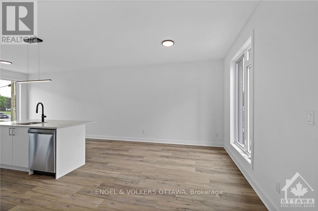 D - 1260 Marenger Street, Ottawa, Ontario  K1C 1S2 - Photo 13 - X13450098