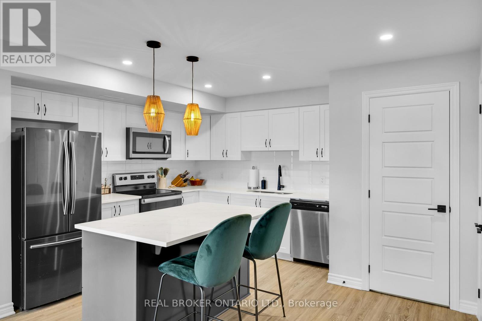 405 Pilot Private, Ottawa, Ontario  K2V 0S3 - Photo 8 - X13450120