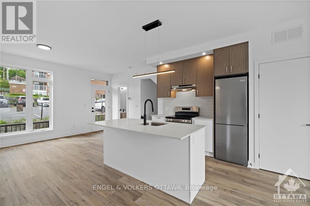 H - 1260 Marenger Street, Ottawa, Ontario  K1C 1S2 - Photo 5 - X13450200